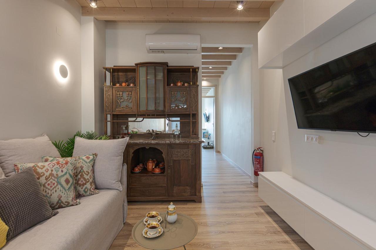 V77 Seafront Suites Ρέθυμνο Εξωτερικό φωτογραφία