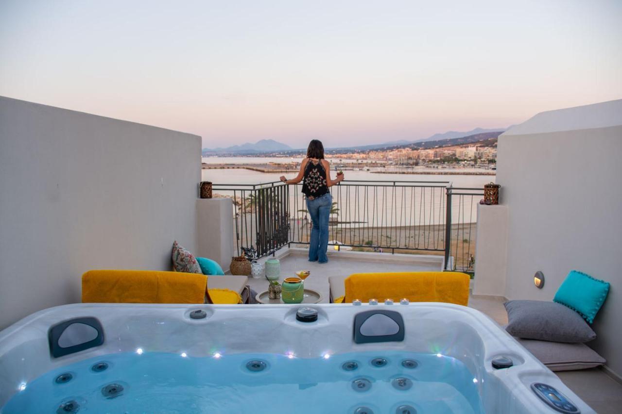 V77 Seafront Suites Ρέθυμνο Εξωτερικό φωτογραφία